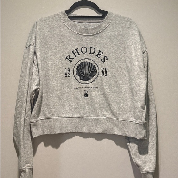 Cotton On - Women's Rhodes Graphic Boxy Crew Sweatshirt. Size Large. Grey. - Picture 2 of 16
